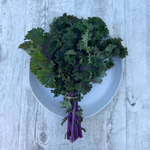 Organic Red kale bunch