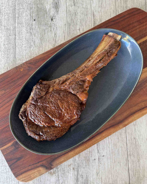 Tomahawk Steak - 1.0 kg